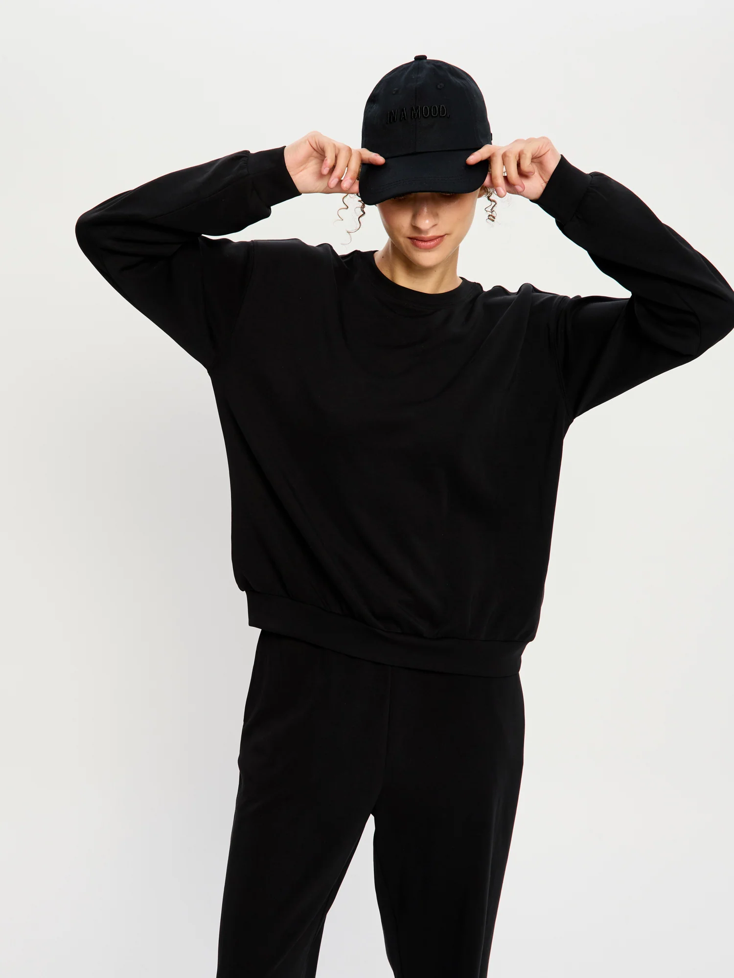 Basic Baseball Cap Black - Image 4