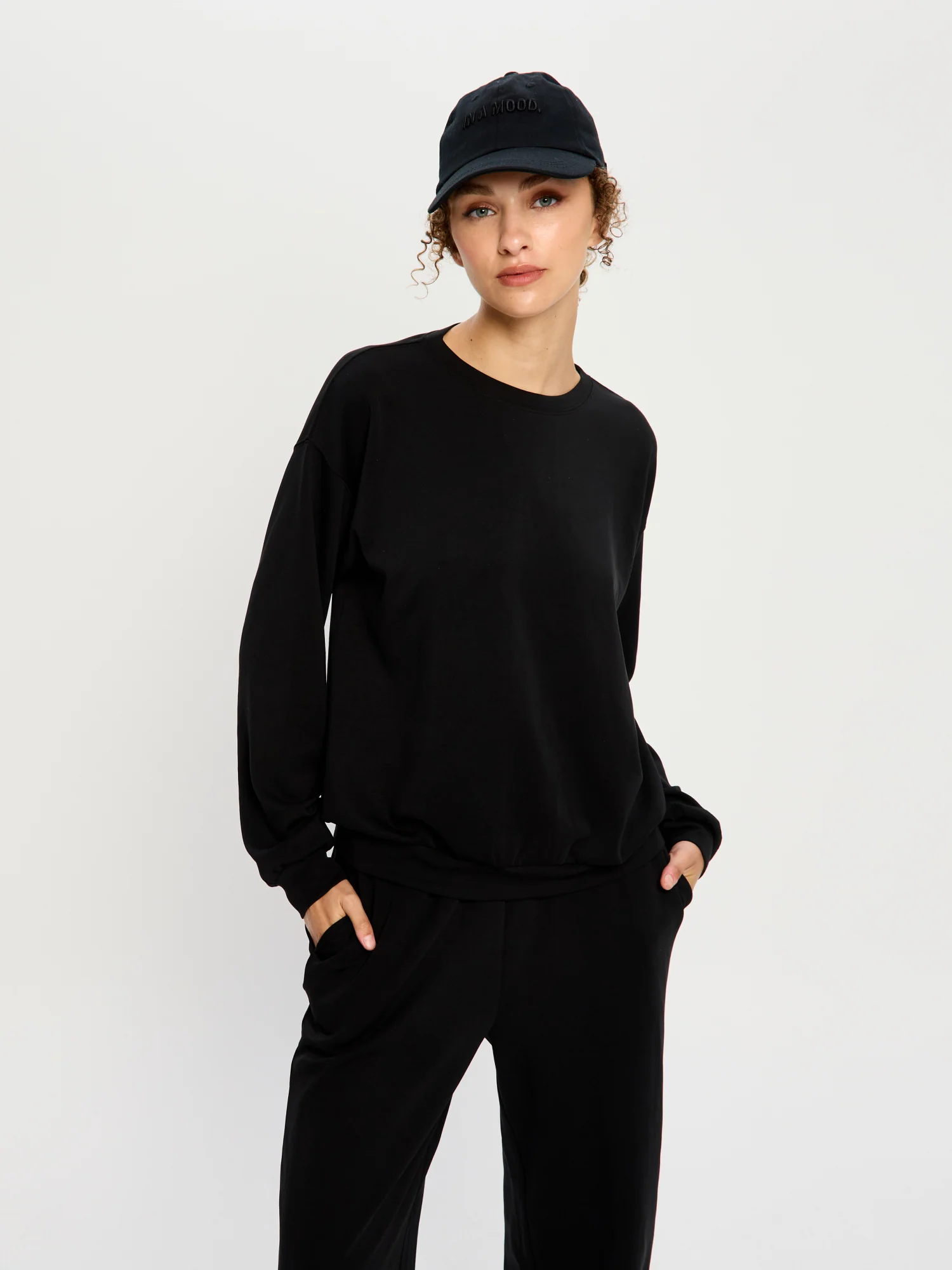 Basic Baseball Cap Black - Image 5