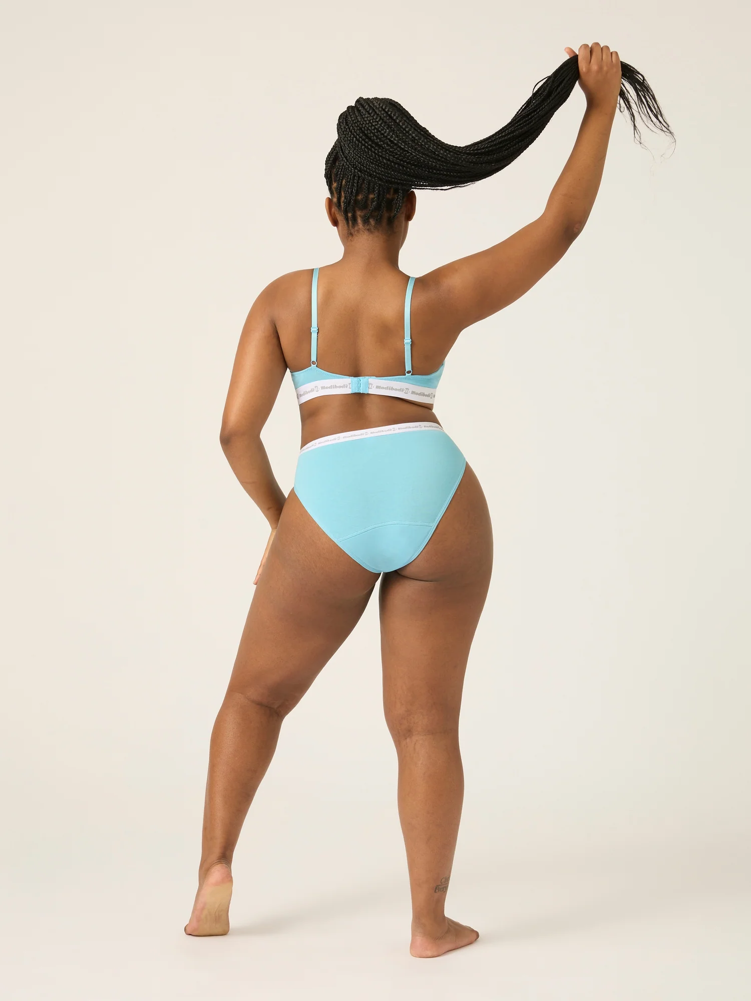 Basic Triangle Bralette Air Blue - Image 4