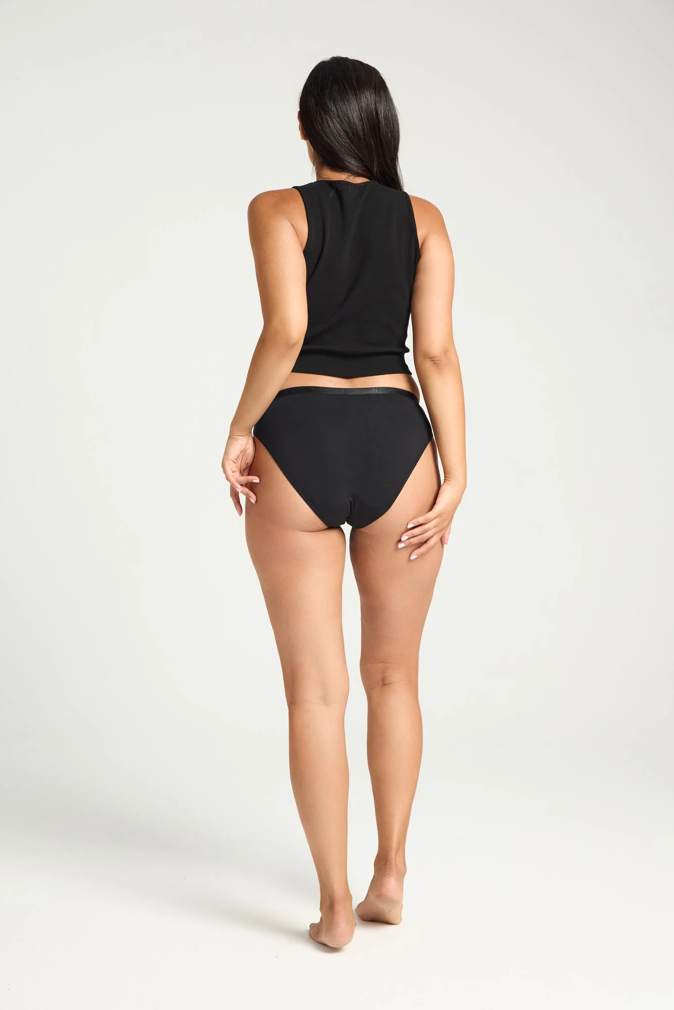 Classic Bikini Heavy-Overnight Black - Image 3