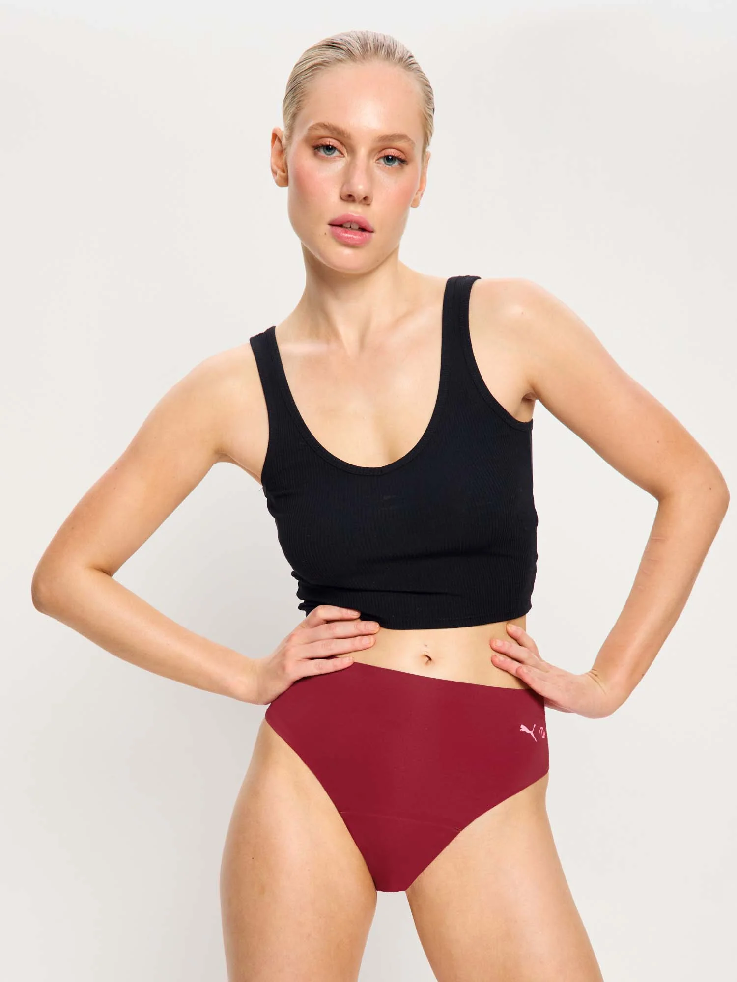 Puma X Modibodi Seamfree Active Hi Waist Cheeky Moderate Caramelised Red 3 Pack - Image 8