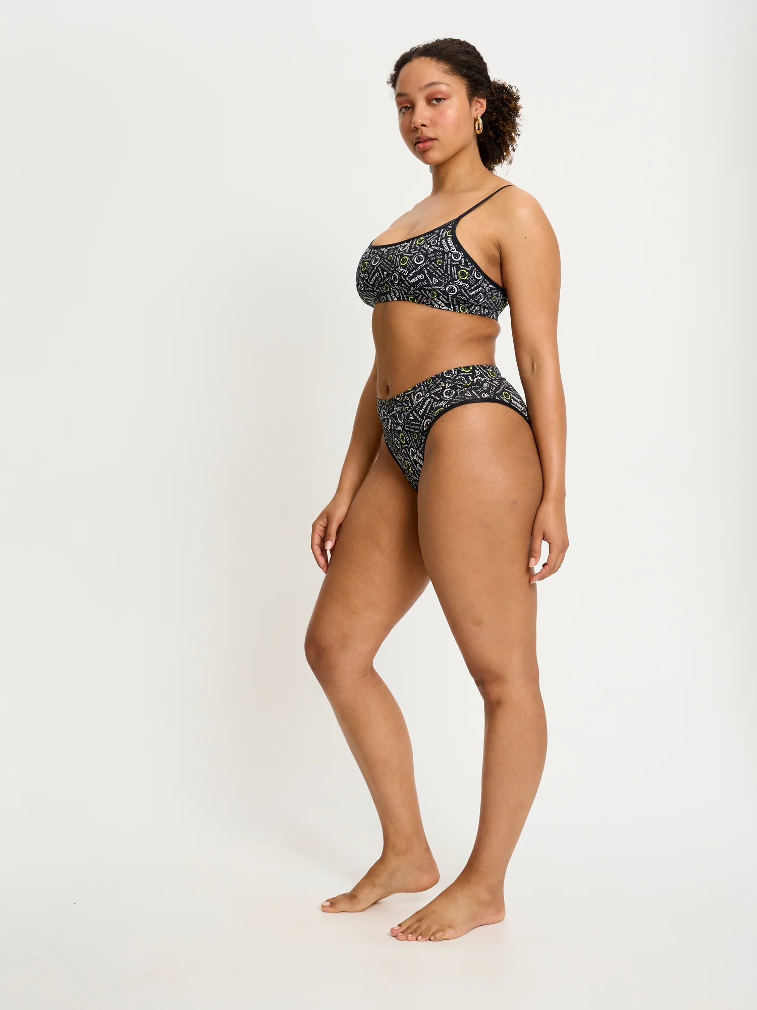 SmileyWorld® | Modibodi Bralette & Cheeky Brief Set - Image 4